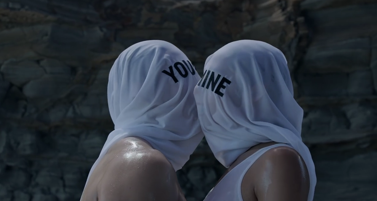 Mine (2013) de Pierre Debusschere - videoclip para a música homónima de Beyoncé Knowles