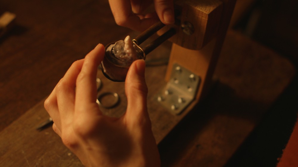 In Waking Hours (2015) de Sarah Vanagt e Katrien Vanagt