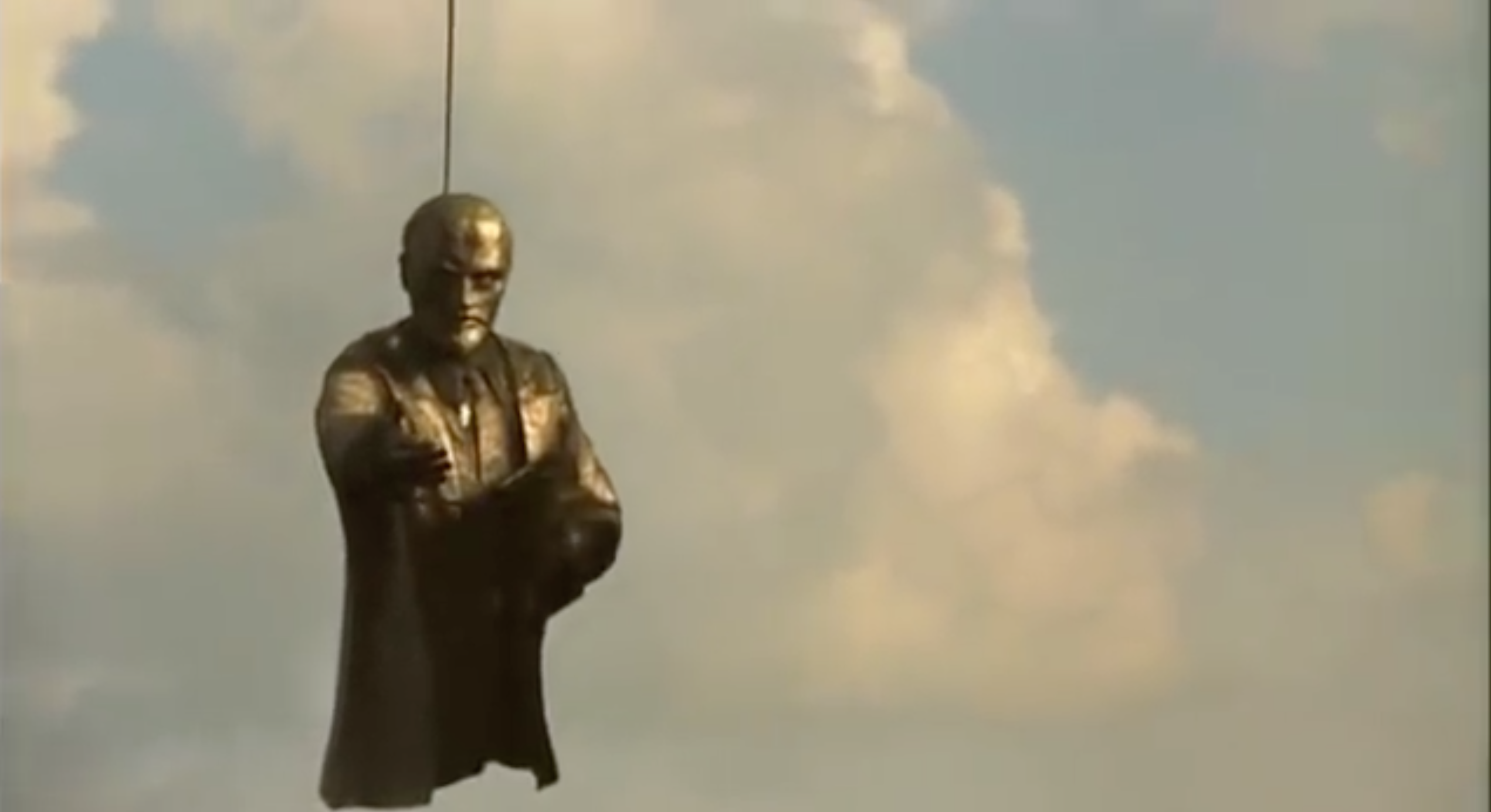 Good Bye Lenin! (Adeus, Lenine!, 2003) de Wolfgang Becker