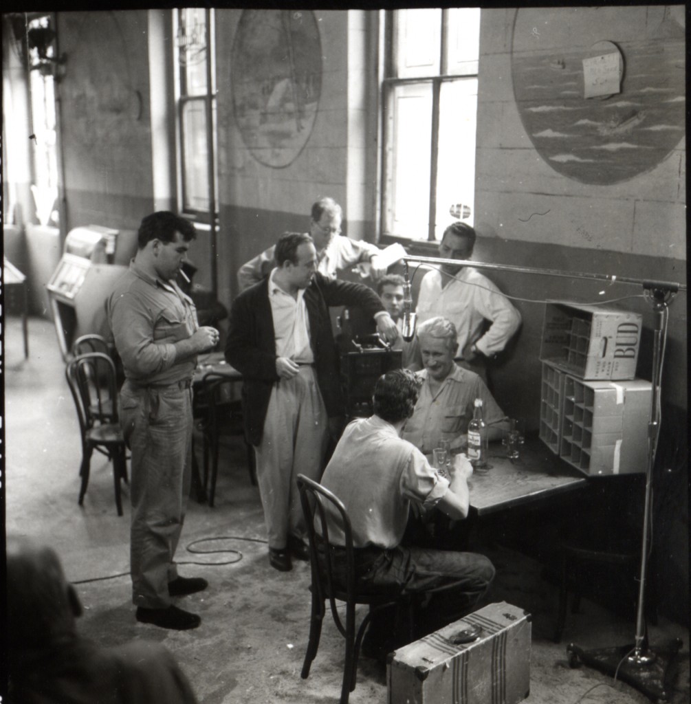 Lionel Rogosin na rodagem de On The Bowery (1956)