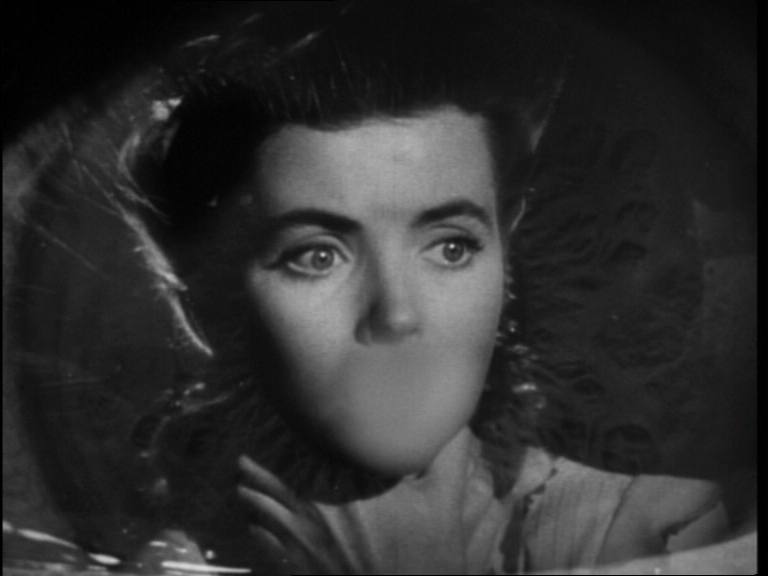 The Spiral Staircase (A Escada de Caracol, 1945) de Robert Siodmak