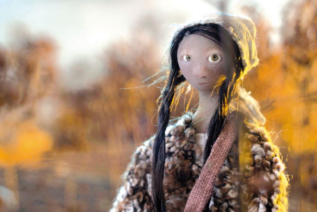 Granny_s_Dancing_on_the_Table02